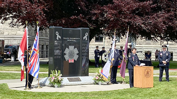 2025 Fallen Paramedics Memorial Leanne Heppell speaking